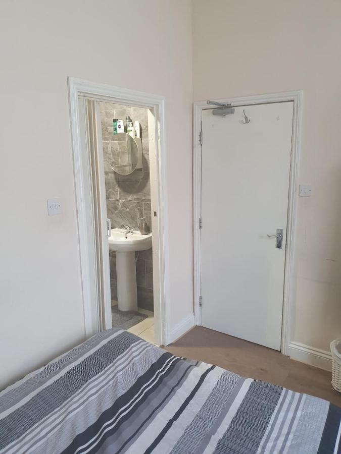 En Suite Bedrooms, Heaton, Newcastle 외부 사진